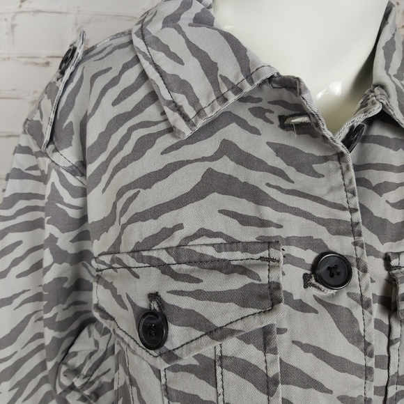 Kensie Zebra-Print Coat - Picture 5 of 11